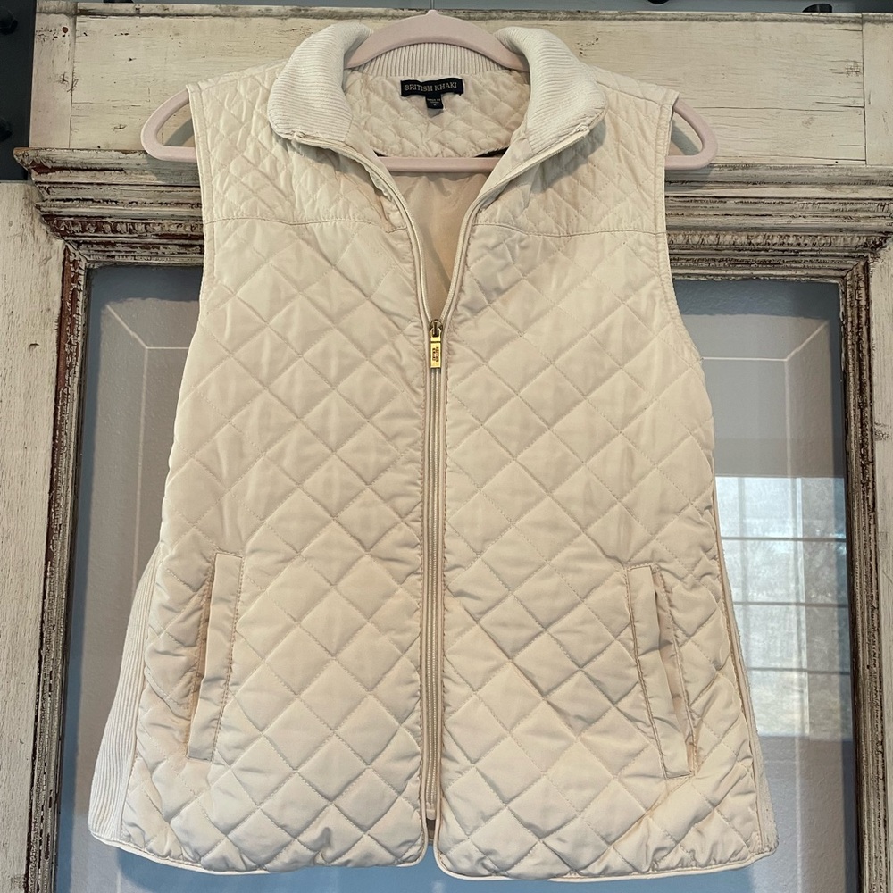 Cream  colored Quilted Vest Sz L